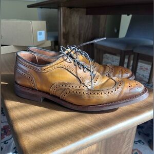 Allen Edmonds Men's Tan Brogue Shoes